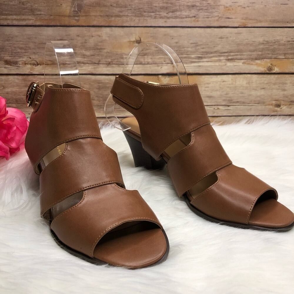 Tommy Hilfiger Karaoke Heels